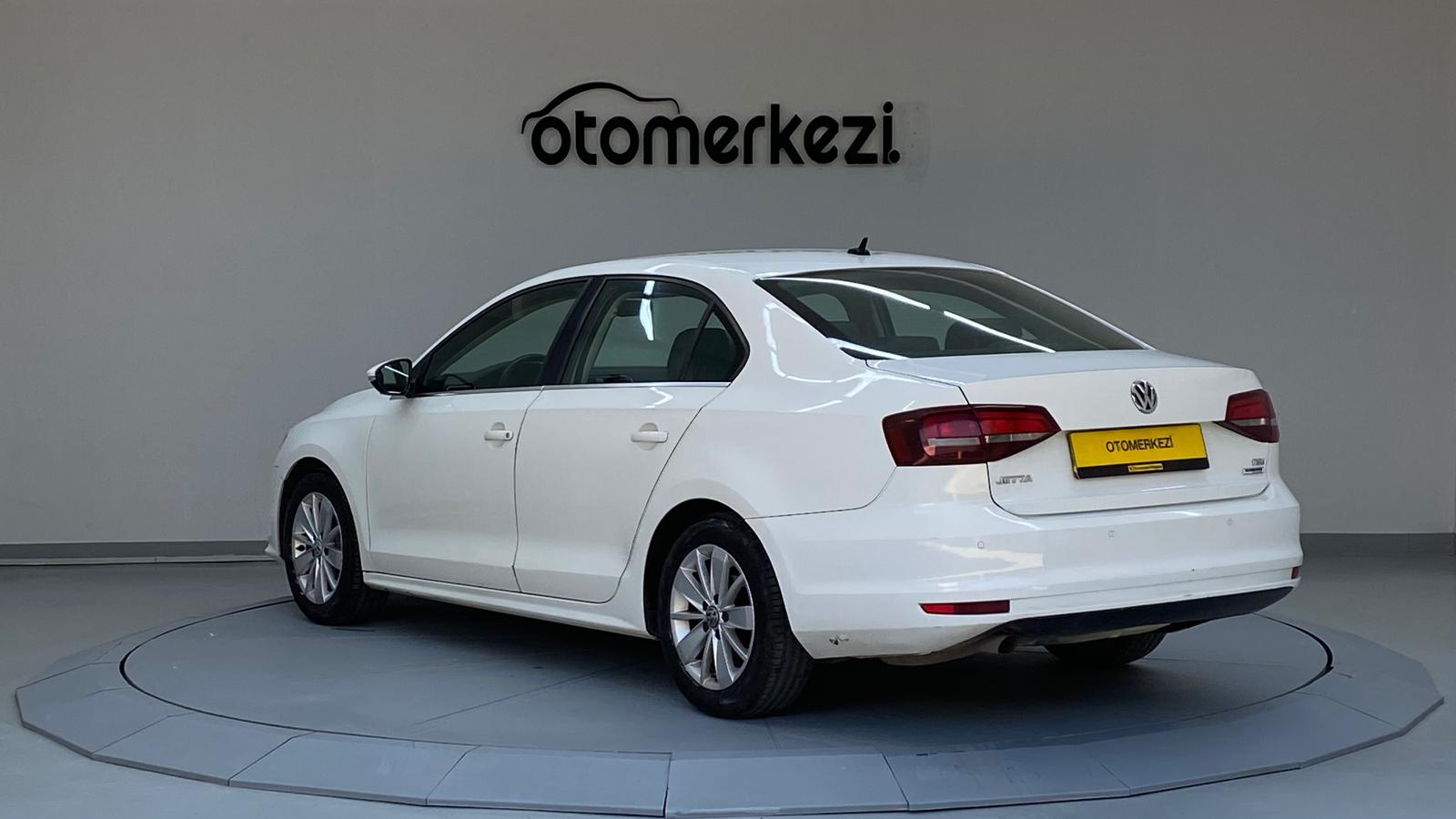 VOLKSWAGEN JETTA 27